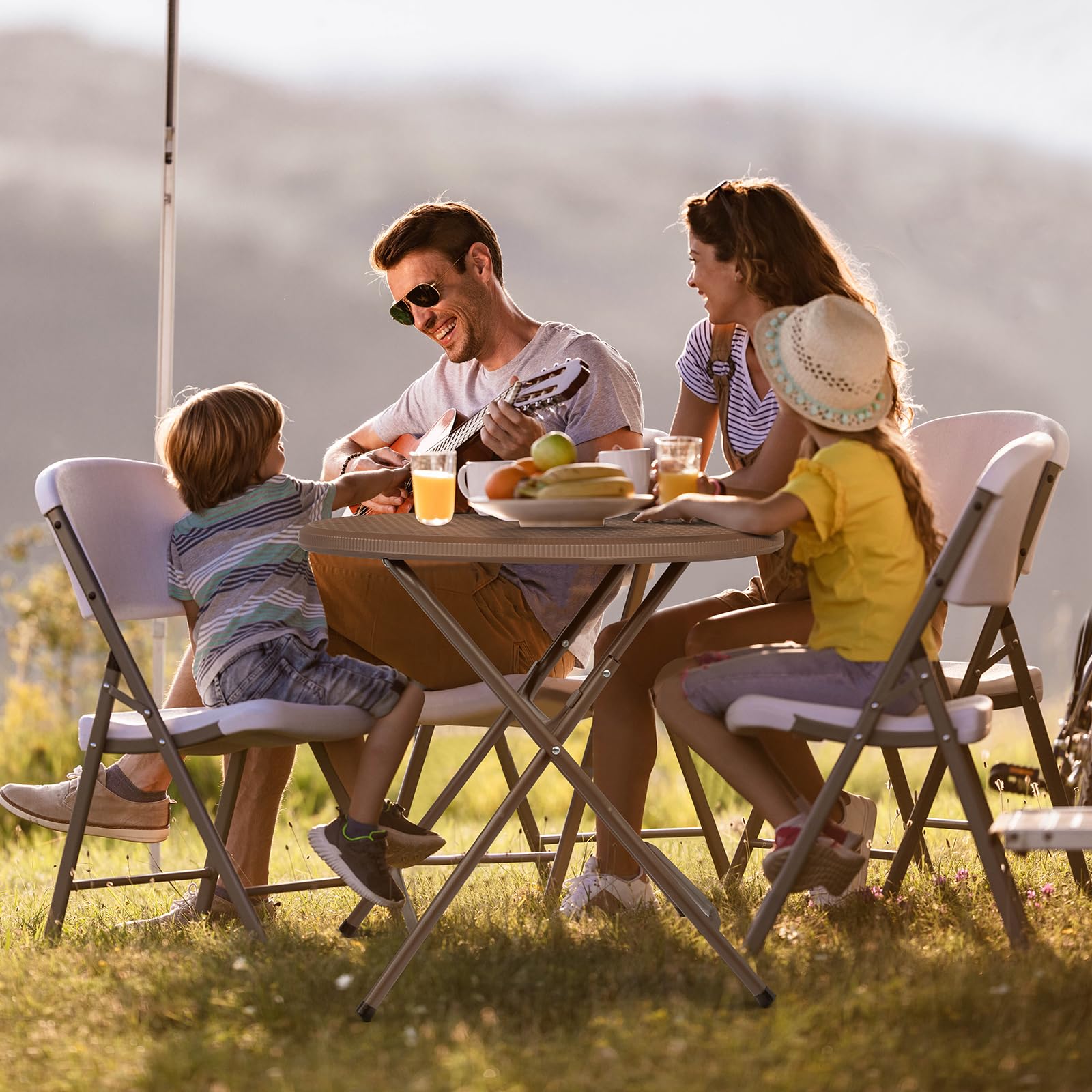 32" Round Folding Portable Plastic Dining Table Brown